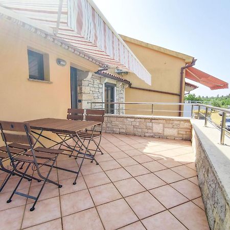 Apartments Morena Rakalj Zewnętrze zdjęcie